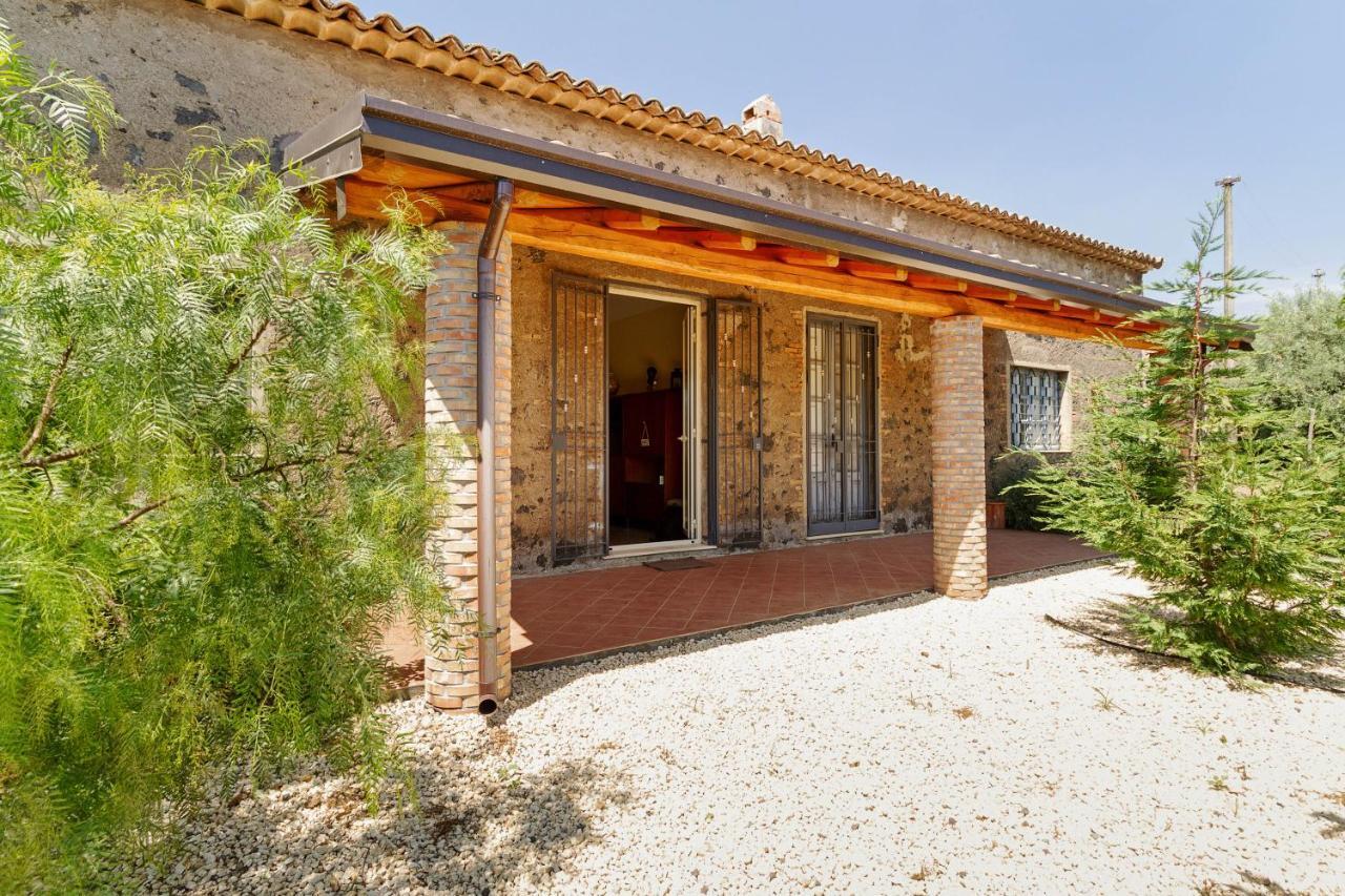 Malicodia Villa Santa Maria di Licodia Exteriör bild